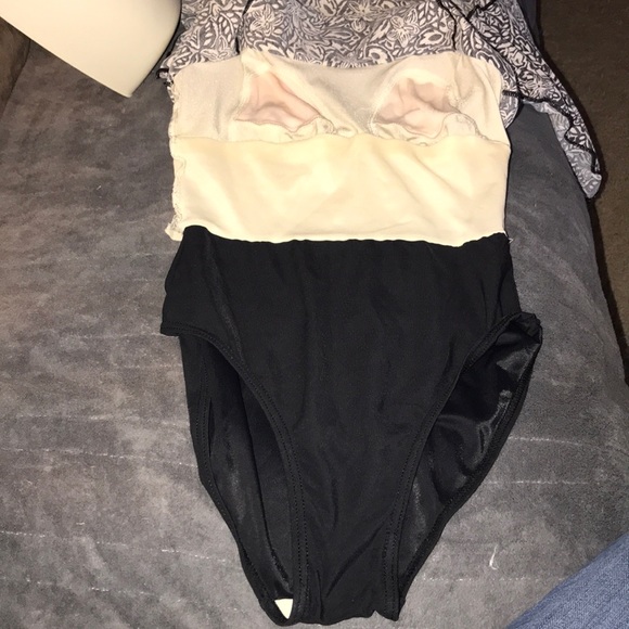 Black and Tan one piece swimwear with skirt cover - Picture 7 of 8